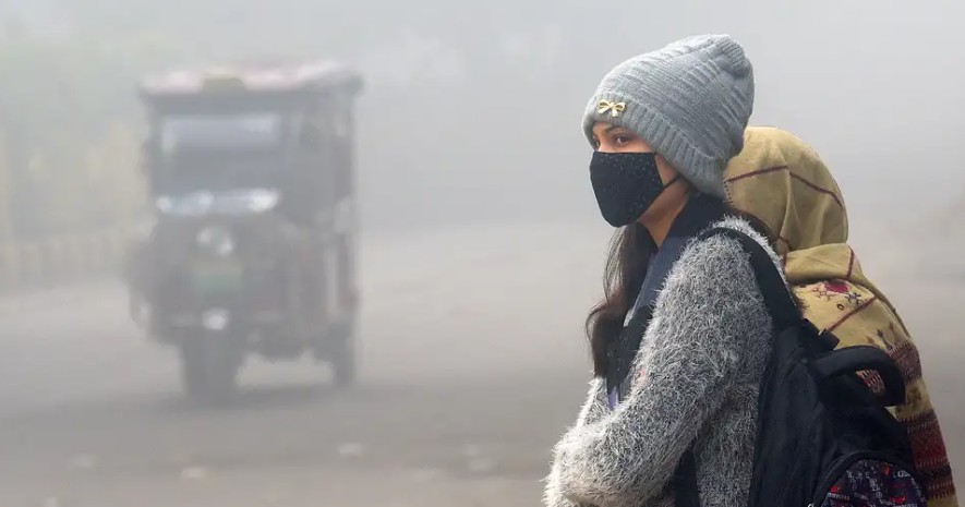  Delhi-NCR Shivers as Cold Wave Intensifies After Heavy Rainfall